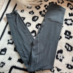 grey Lululemon align leggings 28”
